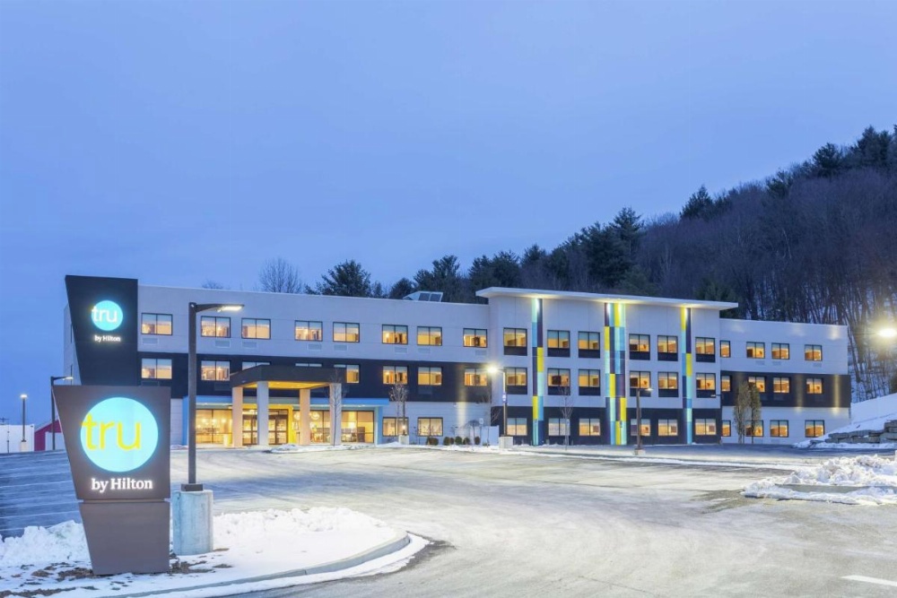 Tru by Hilton Vestal Binghamton, NY